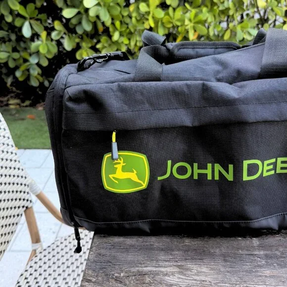 John Deere Large Duffel Travel Bag LOGO Black Never Used Excellent Condition - Picture 2 of 11